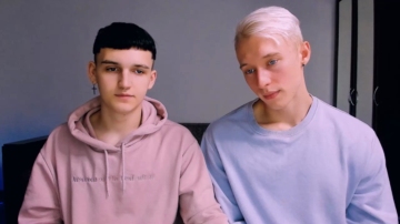 L_Adonis_L  19-11-2021 video houswife